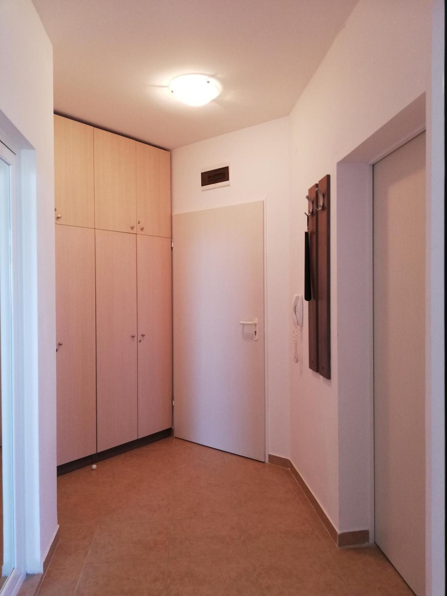 Dea Pasavan Apartament